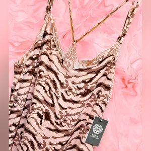 Vince Camuto NWT Rosalie Chemise Size Medium